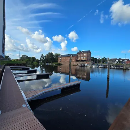 Ferienappartment Hafenblick Apartamento *